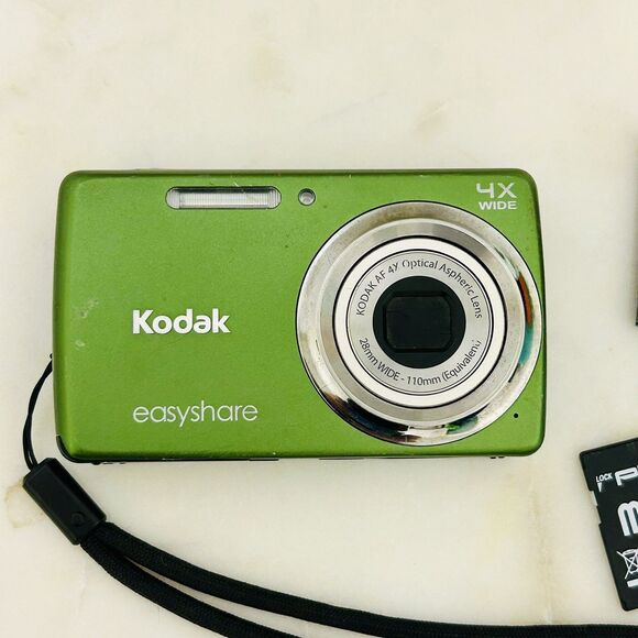 Kodak EasyShare M532 Camera Green 14MP Digicam Digital Tested /Works - Picture 2 of 13